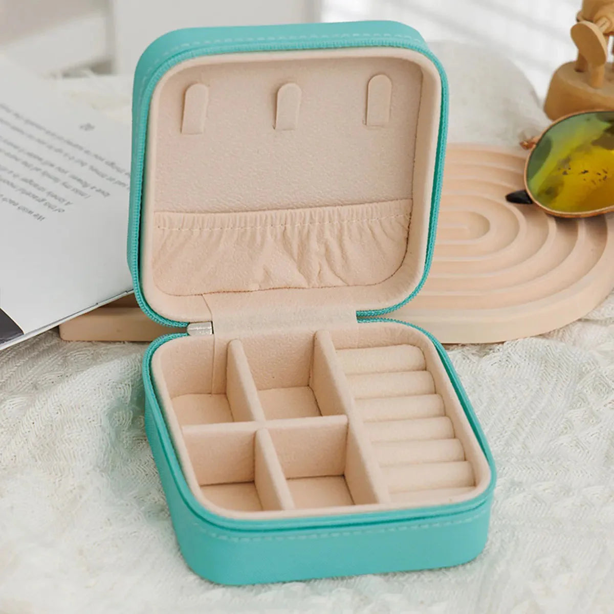 Chic Travel Jewelry Organizer